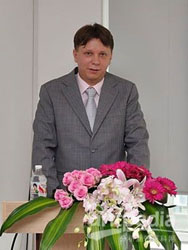 Руководитель представительства Группы компаний «Люмэкс» в Пекине Шадымов Александр Сергеевич